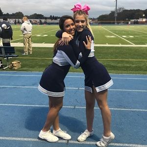 Meet your Posher, Lailly